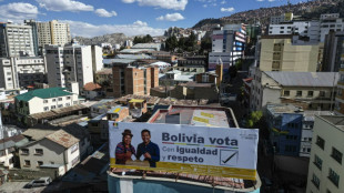Bol&iacute;via em crise vota para mudar de rumo ap&oacute;s 20 anos de socialismo