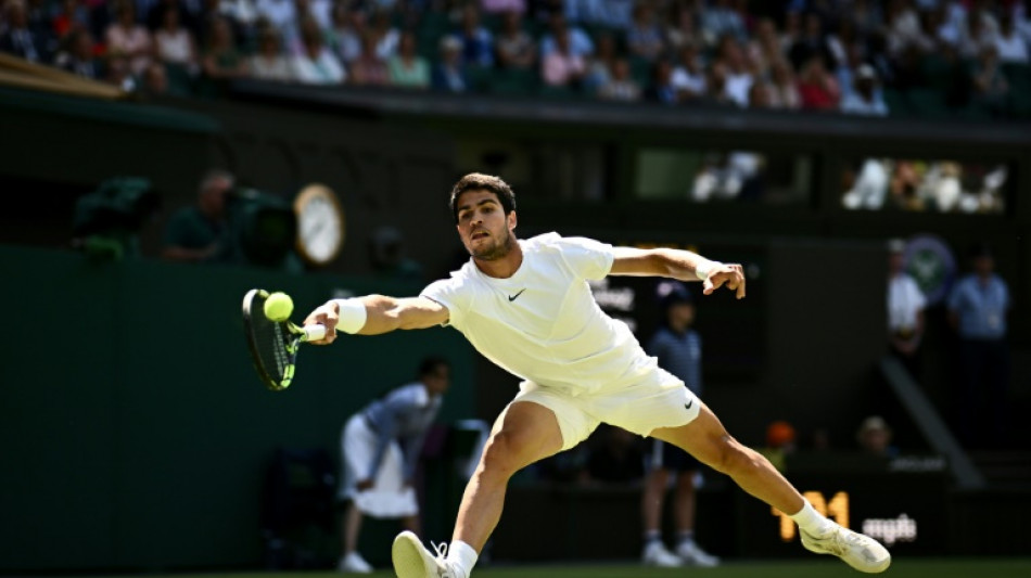Alcaraz shines as Murray suffers Wimbledon heartbreak