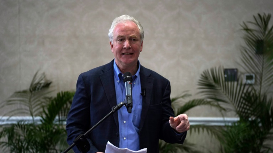 "Margarita-gate" para despistar, denuncia senador de EEUU tras reunirse con salvadoreño Ábrego García