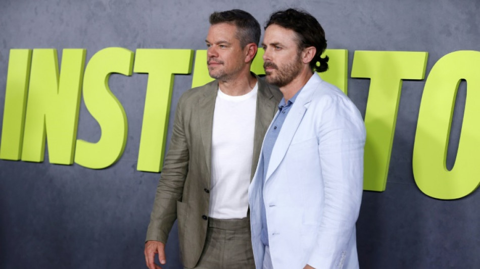 Casey Affleck y Matt Damon protogonizan "Los instigadores", un filme de acci&oacute;n irreverente