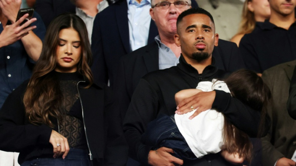 "Atacante top", diz t&eacute;cnico do Barcelona sobre Gabriel Jesus