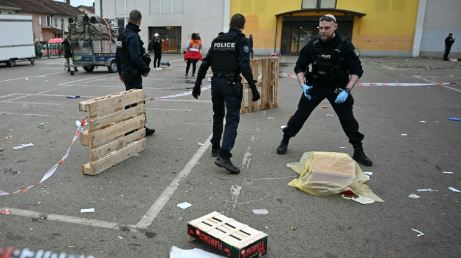 Attaque au couteau &agrave; Mulhouse: un mort, deux policiers gravement bless&eacute;s