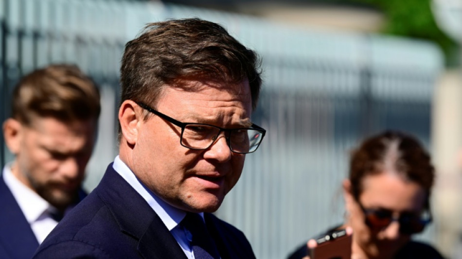 Umweltminister Schneider gegen Vertiefung von Fl&uuml;ssen wegen Niedrigwassers