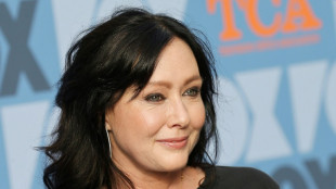 Shannen Doherty, atriz de 'Barrados no Baile', morre de c&acirc;ncer aos 53 anos