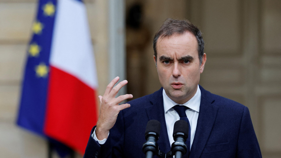 Borsa: spiragli per Lecornu, Parigi sale, bene anche gli Oat