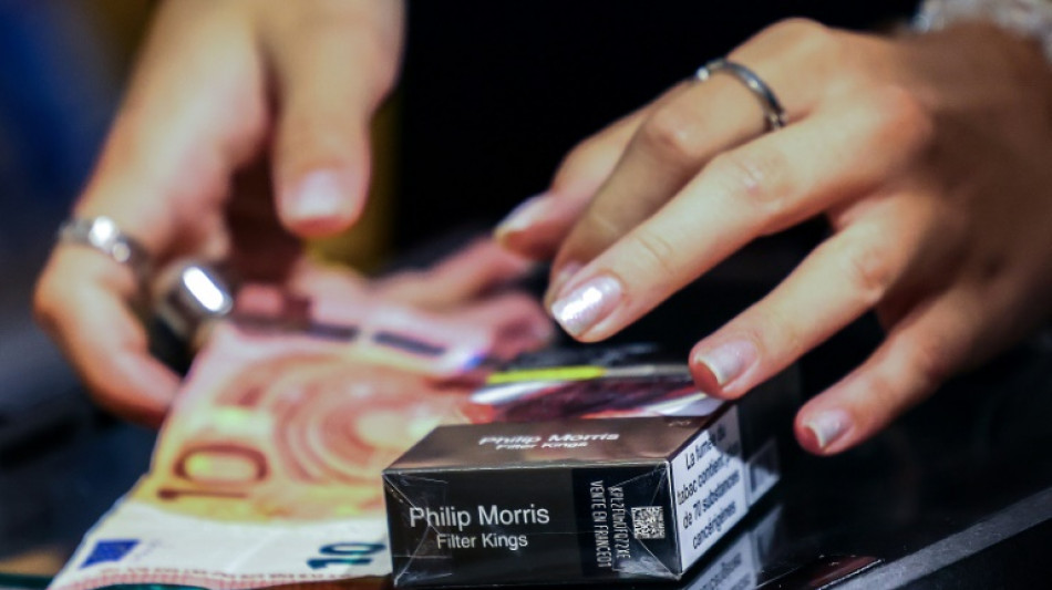 Pas de hausse de la fiscalit&eacute; sur le tabac et la puff bient&ocirc;t bannie, annonce Borne