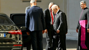 El papa Le&oacute;n XIV se re&uacute;ne por primera vez con el presidente palestino Ab&aacute;s