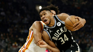 Hornets sting NBA Warriors in overtime, Thunder top Mavs
