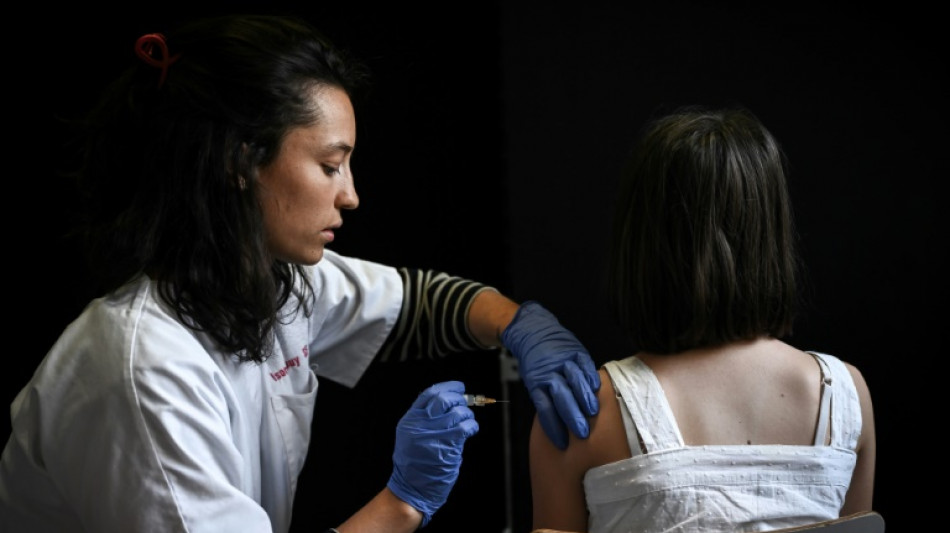 Papillomavirus: dans un coll&egrave;ge, vaccins, questions et r&eacute;ticences