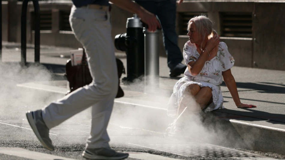 US hit by first extreme heat wave of the year