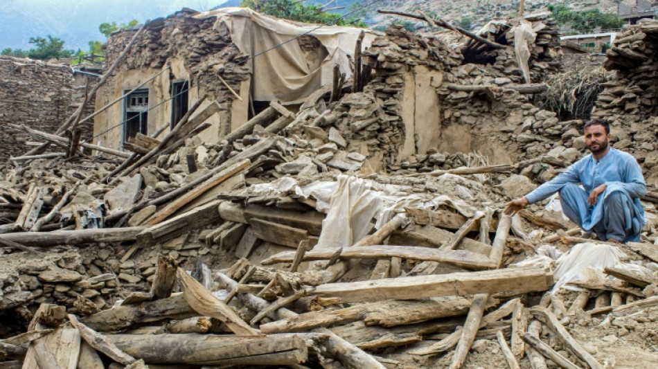 Searchers retrieve bodies as Afghan quake toll expected to rise