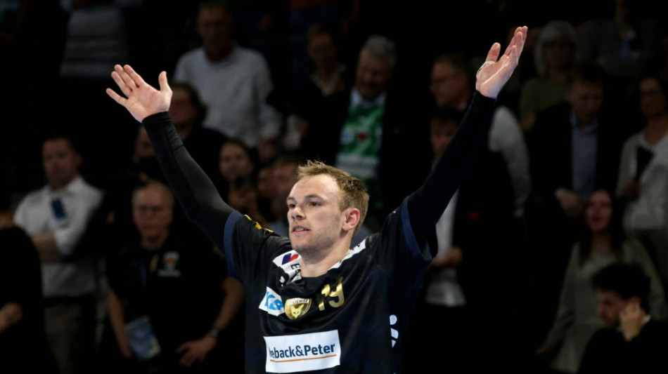 Gidsel überragt und ebnet den Füchsen den Weg nach Köln