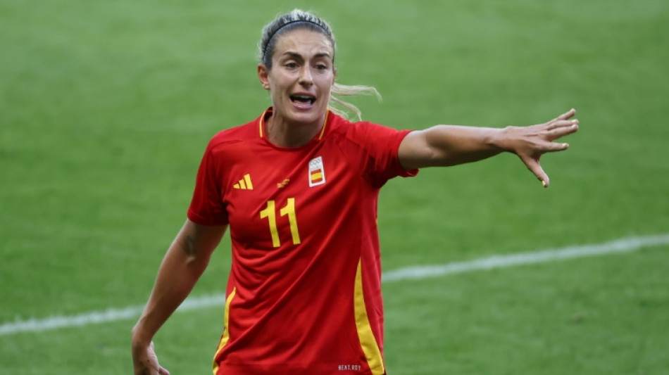 Alexia anota a Espa&ntilde;a en cuartos, Brasil se estrella y Colombia revive