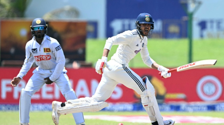 India extend lead to 294 in first Sri Lanka Test