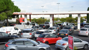 Frankreich will Personal f&uuml;r Raffinerien zwangsverpflichten