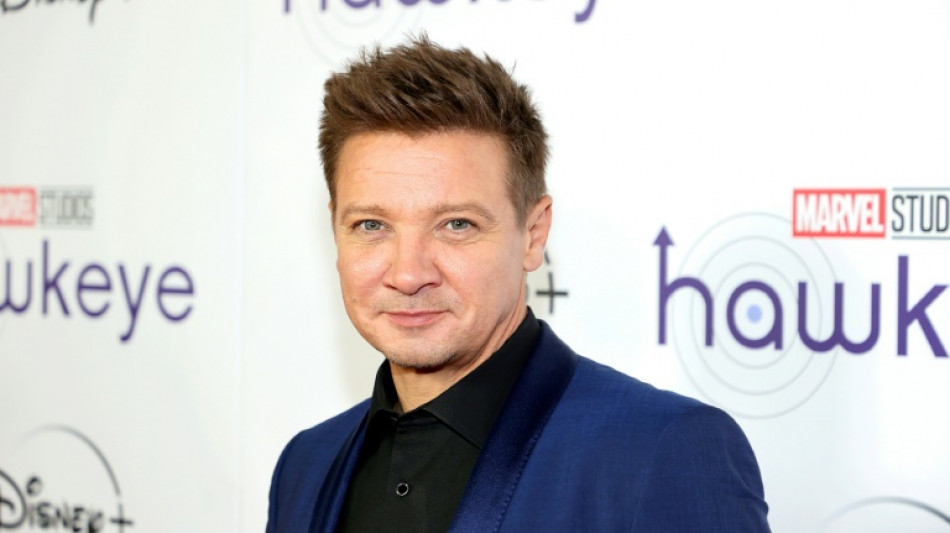 L'acteur Marvel Jeremy Renner "amoch&eacute;" apr&egrave;s son accident