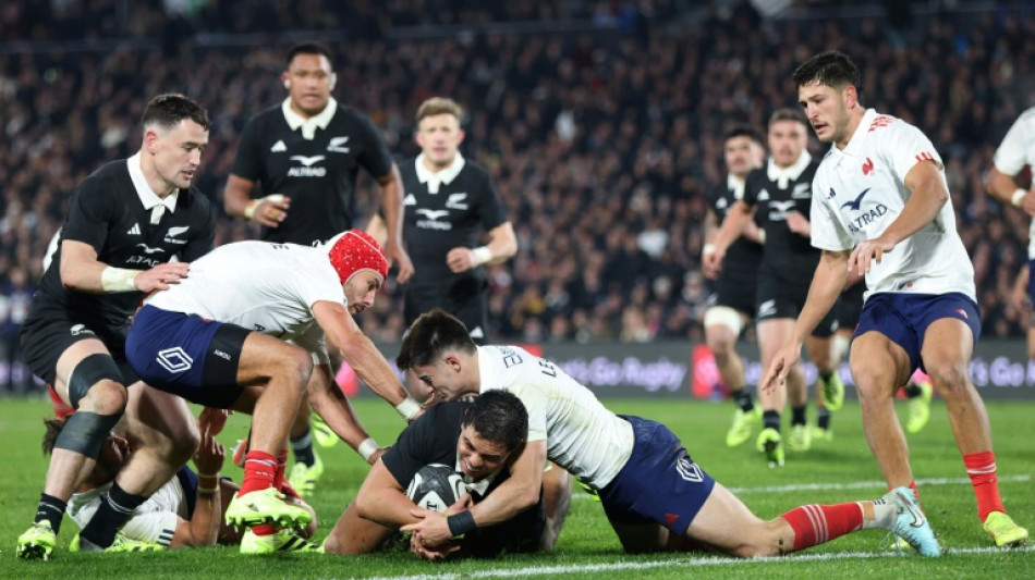 Rugby: troisi&egrave;me d&eacute;faite du XV de France en Nouvelle-Z&eacute;lande 