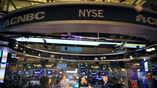 Wall Street &eacute;volue en baisse au d&eacute;but d'une s&eacute;ance charg&eacute;e en r&eacute;sultats