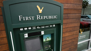 Berichte &uuml;ber m&ouml;gliche Hilfe f&uuml;r First Republic lassen Aktienkurs der US-Bank steigen