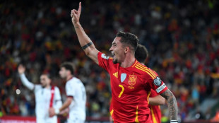 Espanha vence Ge&oacute;rgia (2-0) segue l&iacute;der do grupo nas Eliminat&oacute;rias