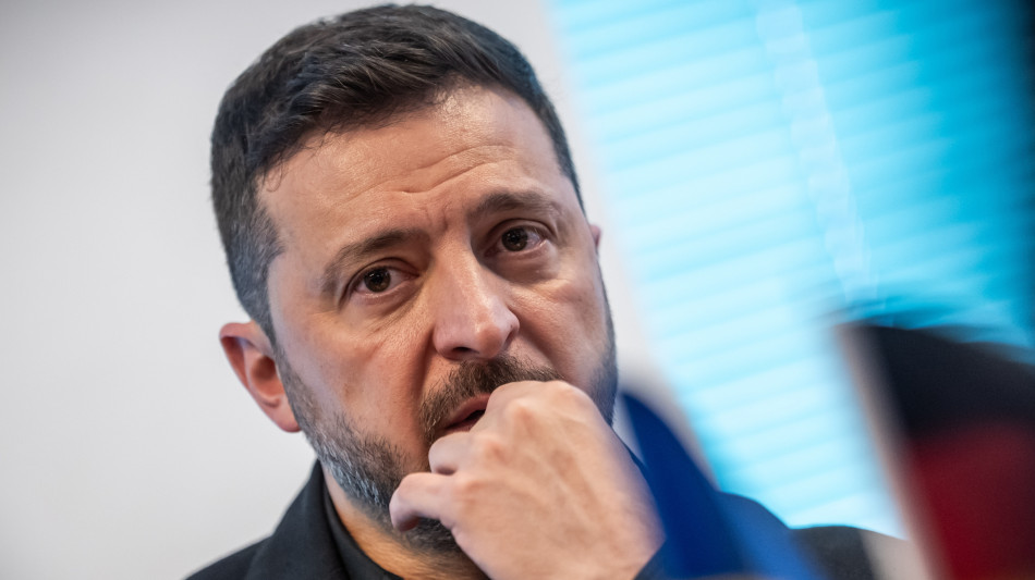 Zelensky, 'so che Trump far&agrave; il possibile per fermare la guerra'