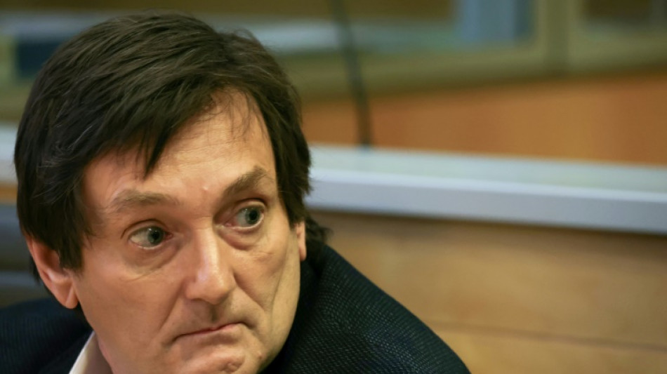 Pierre Palmade dans l'attente, sa lib&eacute;ration sous bracelet &eacute;lectronique en suspens
