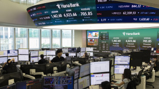 Borsa: Asia ancora negativa con timori su Ia, Europa attesa in calo