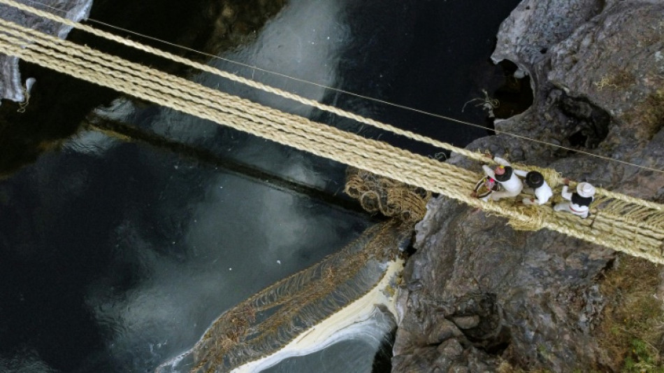 Peru: o rito que revive a &uacute;ltima ponte de corda inca no mundo
