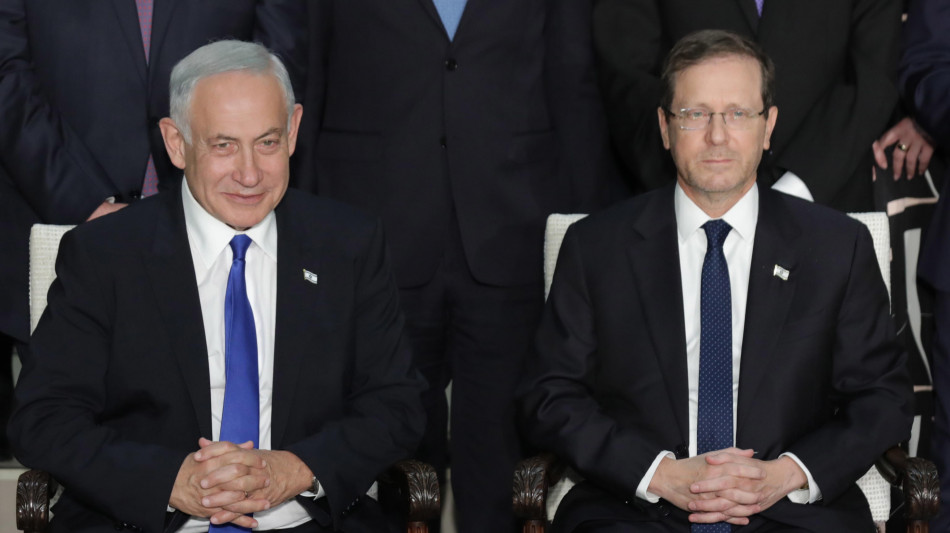 Media, Netanyahu ha chiesto la grazia al presidente Herzog