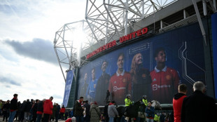 Battle to buy Man Utd heats up as Qatar's Sheikh Jassim submits second bid
