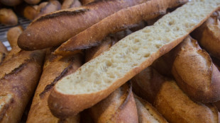Populaire, mais en p&eacute;ril, la baguette inscrite au patrimoine immat&eacute;riel de l'humanit&eacute;