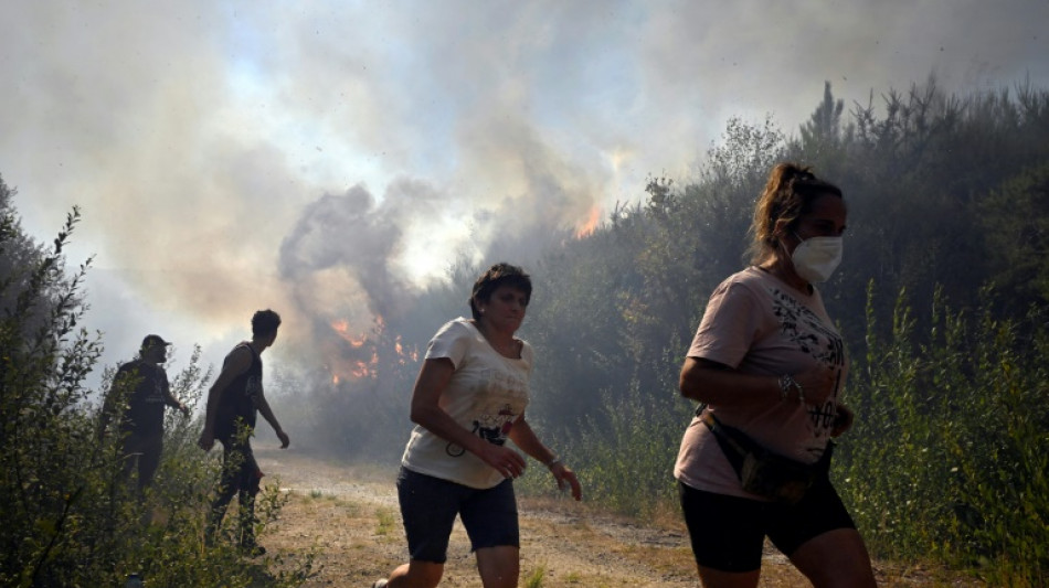 Trotz sinkender Temperaturen Gefahr durch Waldbr&auml;nde in Spanien nicht gebannt