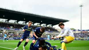 Napoli draw at Parma gives Inter chance to put one hand on Serie A title