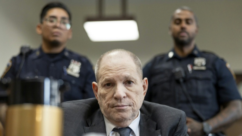 'Não é não', diz promotora em julgamento contra Harvey Weinstein