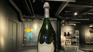 Un rare champagne du mariage de Lady Diana et du prince Charles aux enchères au Danemark