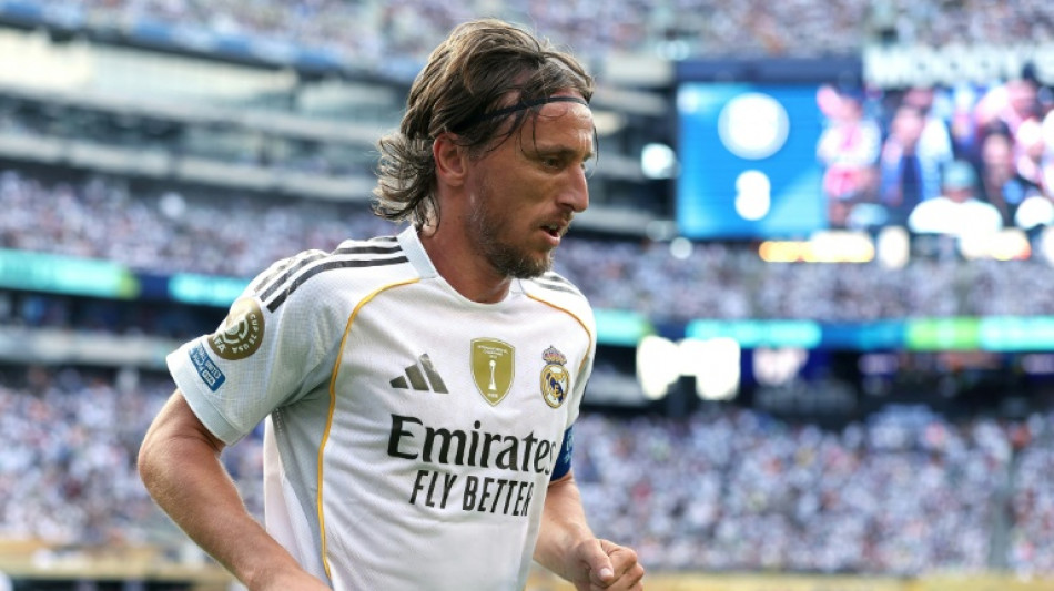 Modric eligi&oacute; el AC Milan para "seguir jugando un f&uacute;tbol competitivo"