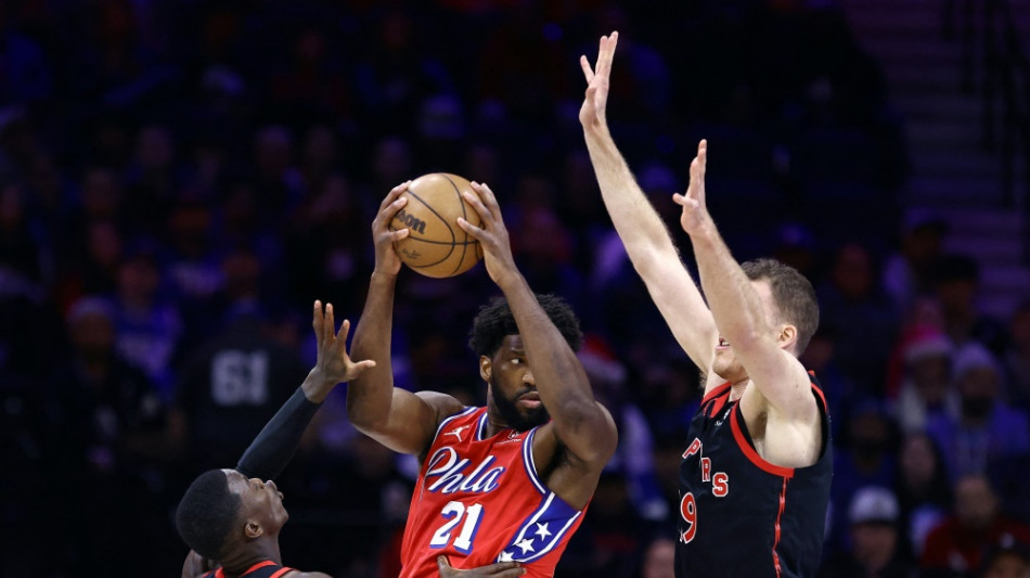 Schr&ouml;der und Raptors unterliegen 76ers um starken Embiid