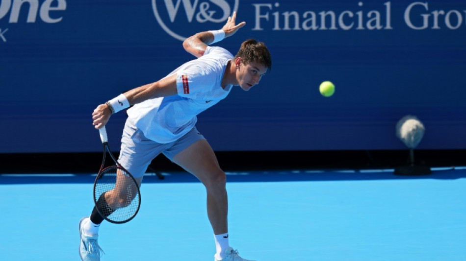 Toronto champion Shelton to start Cincy against Argentine outsider