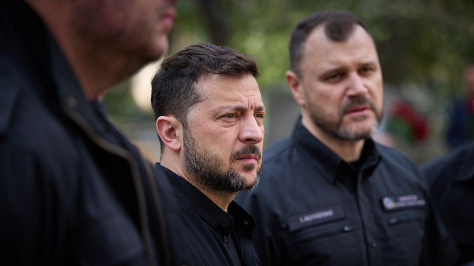 Zelensky, Mosca ci ha mandato corpi russi invece di ucraini