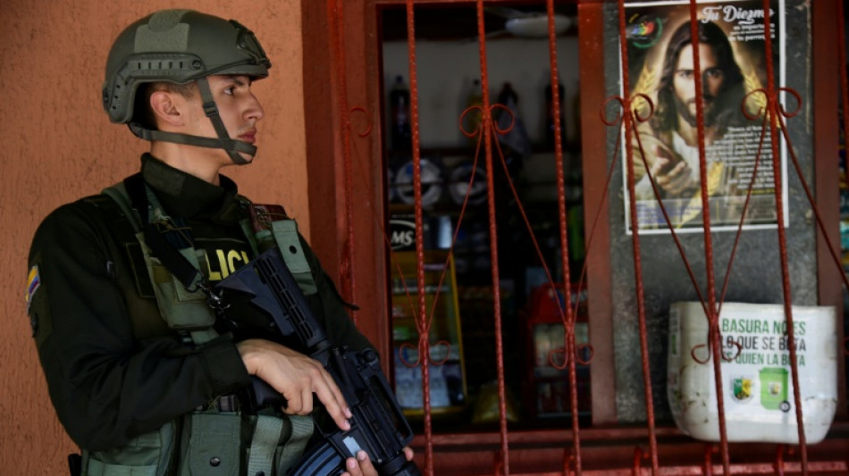 Face aux violences, la Colombie r&eacute;active les mandats d'arr&ecirc;t visant les chefs d'une gu&eacute;rilla