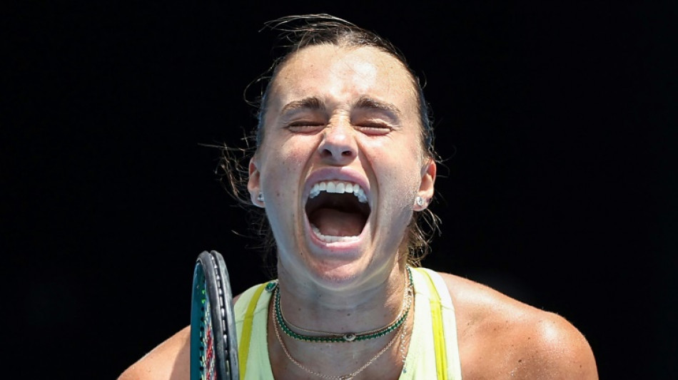Sabalenka sofre mas vence Tauson e vai &agrave;s oitavas do Aberto da Austr&aacute;lia