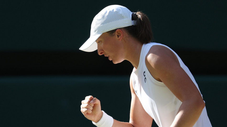 Wimbledon: Bencic ko, Swiatek in finale contro Anisimova