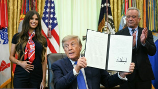 Ofensiva de Trump contra vacinas contradiz evid&ecirc;ncias cient&iacute;ficas, diz OMS