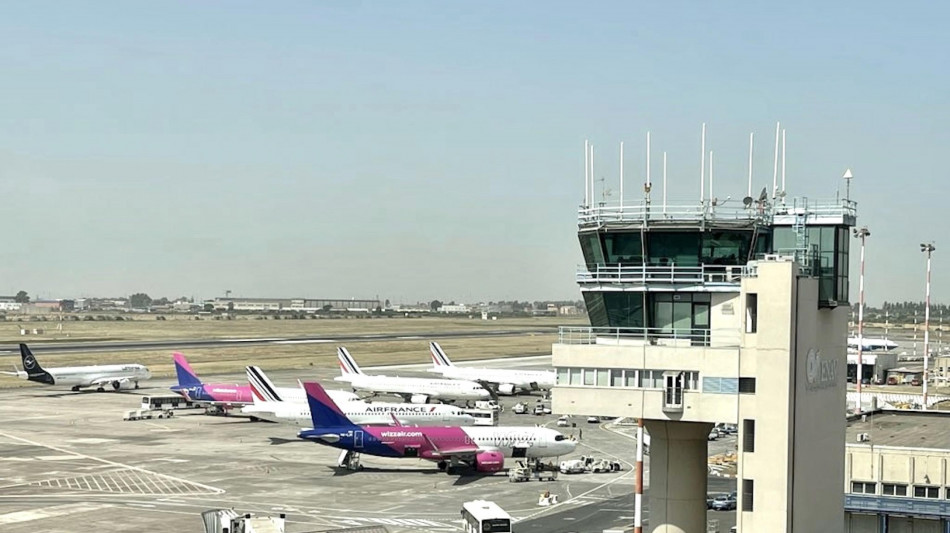 Sac, 'vicina privatizzazione aeroporti di Catania e Comiso'