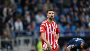 Leaders Union Berlin lose to bottom side Bochum
