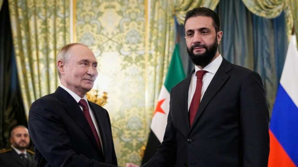 Presidente s&iacute;rio diz a Putin que quer 'redefinir' rela&ccedil;&otilde;es bilaterais