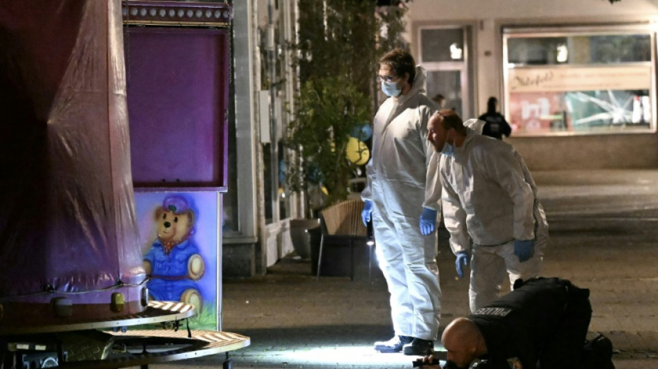 Suspeito de ataque a faca na Alemanha &eacute; preso por rela&ccedil;&atilde;o com 'grupo terrorista'