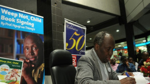 Muri&oacute; el famoso escritor keniano Ngugi wa Thiong'o, candidato al Nobel 