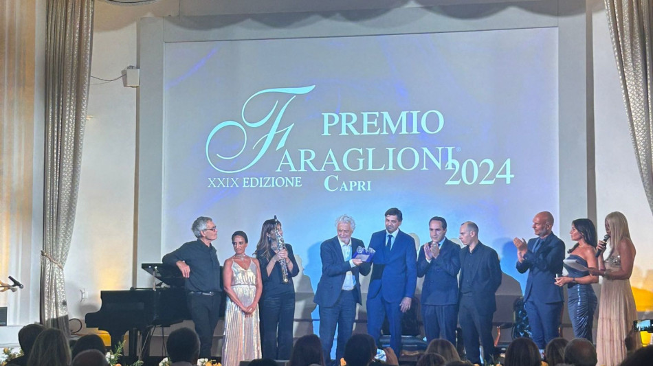Assegnato al maestro Piovani il premio Faraglioni 2024