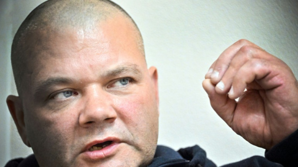 Regresados del frente, milicianos y soldados rusos comienzan la reinserci&oacute;n